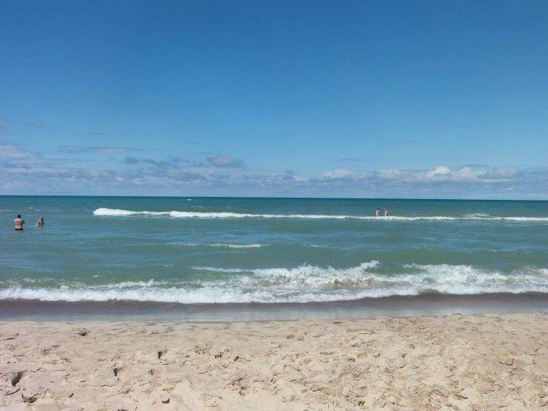 Warren Dunes State Park - STATE PARKS USA